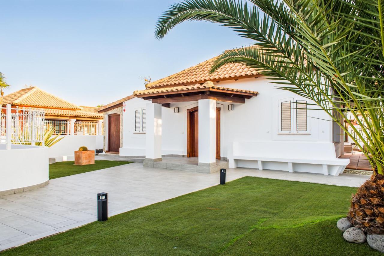 Villa Bonita Luxury Private Pool Corralejo By Holidays Home Екстериор снимка